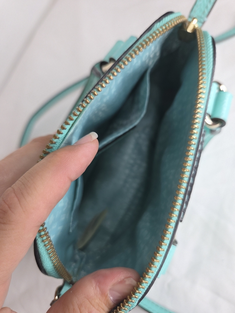 kate spade Mini Rachelle Wellesley-Tiffany Blue Crossbody with Gold Hardware - Picture 3 of 9
